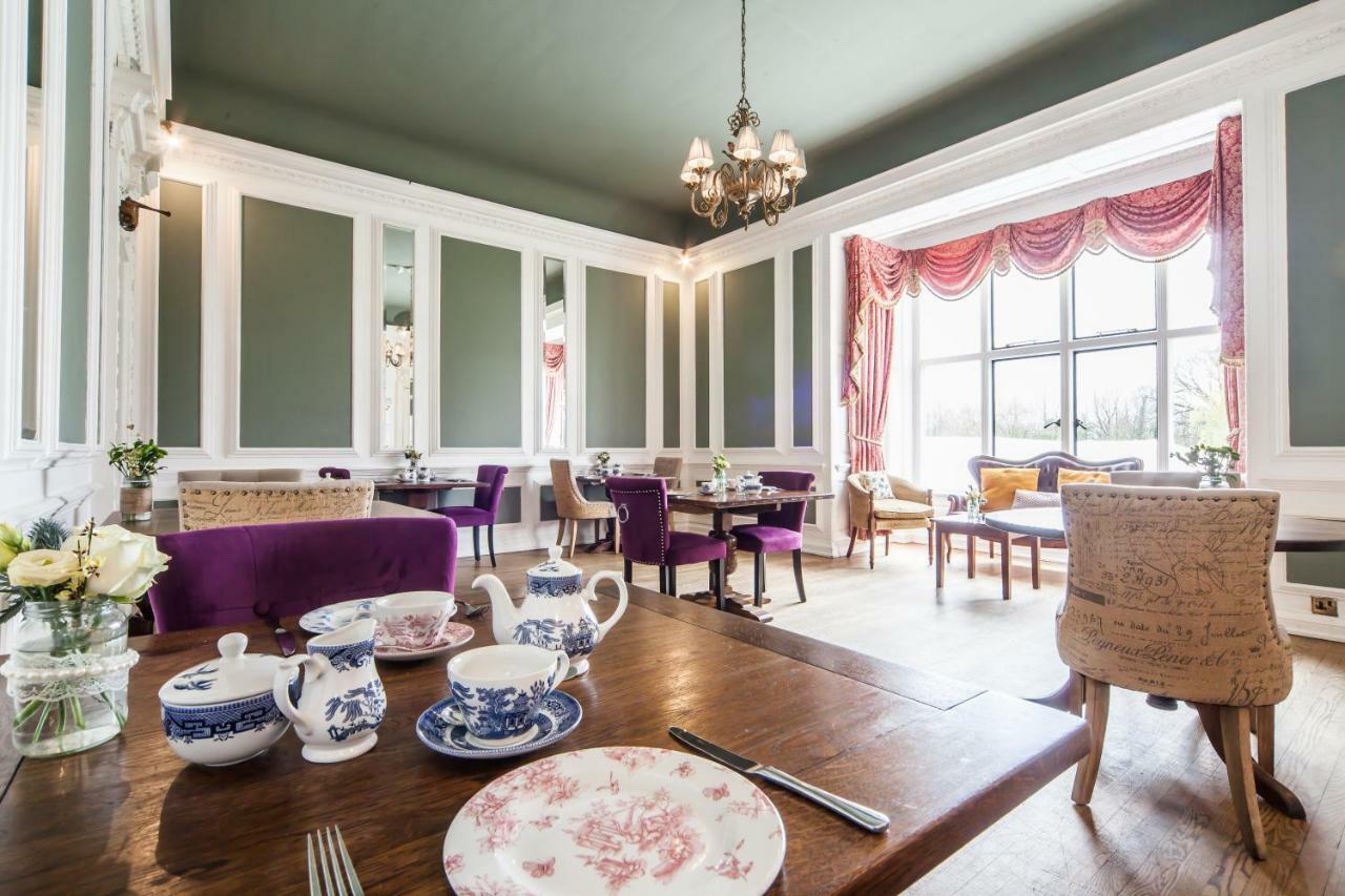ホテル The Manor At Bickley ブロムリー エクステリア 写真