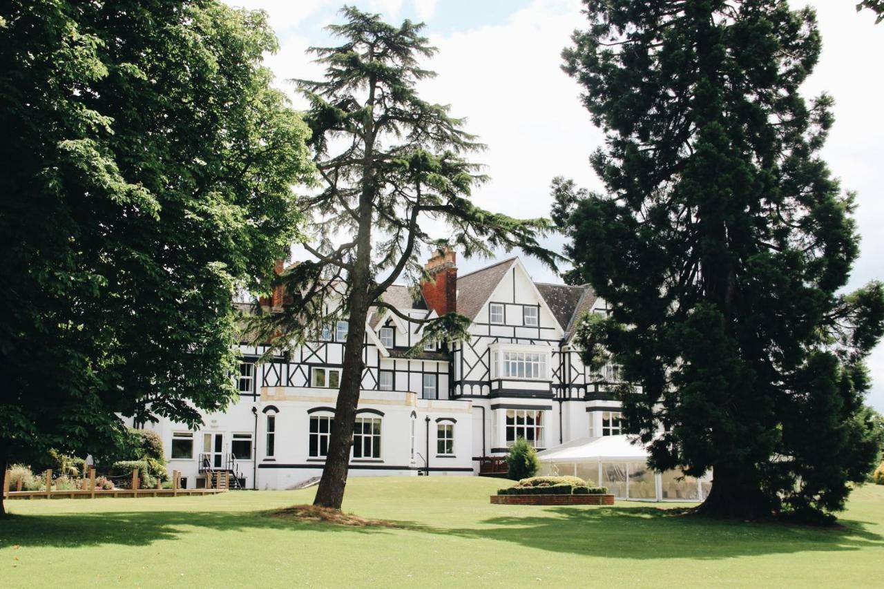 ホテル The Manor At Bickley ブロムリー エクステリア 写真